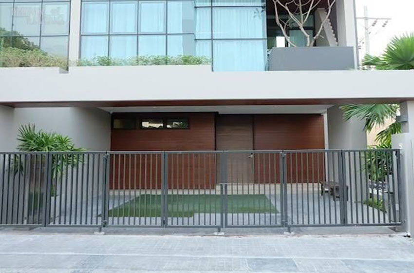 Townhouse in Sukhumvit 